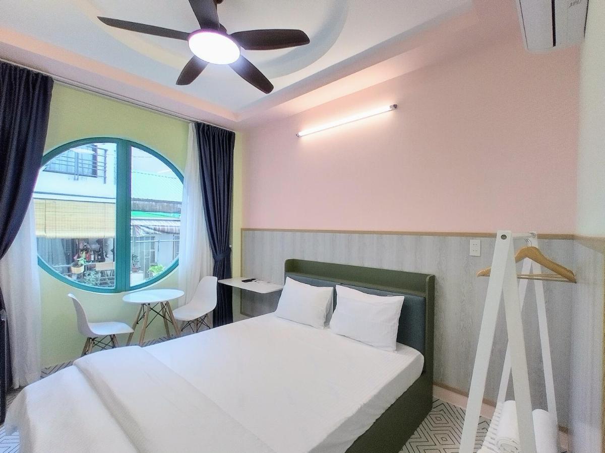 Cozrum Homes Delightful Corner Hô Chi Minh-Ville Extérieur photo