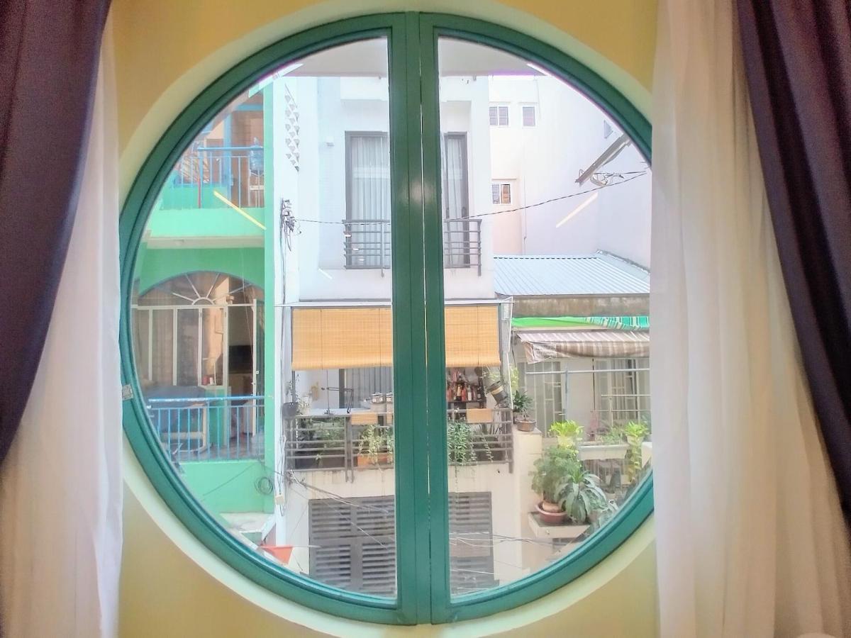 Cozrum Homes Delightful Corner Hô Chi Minh-Ville Extérieur photo